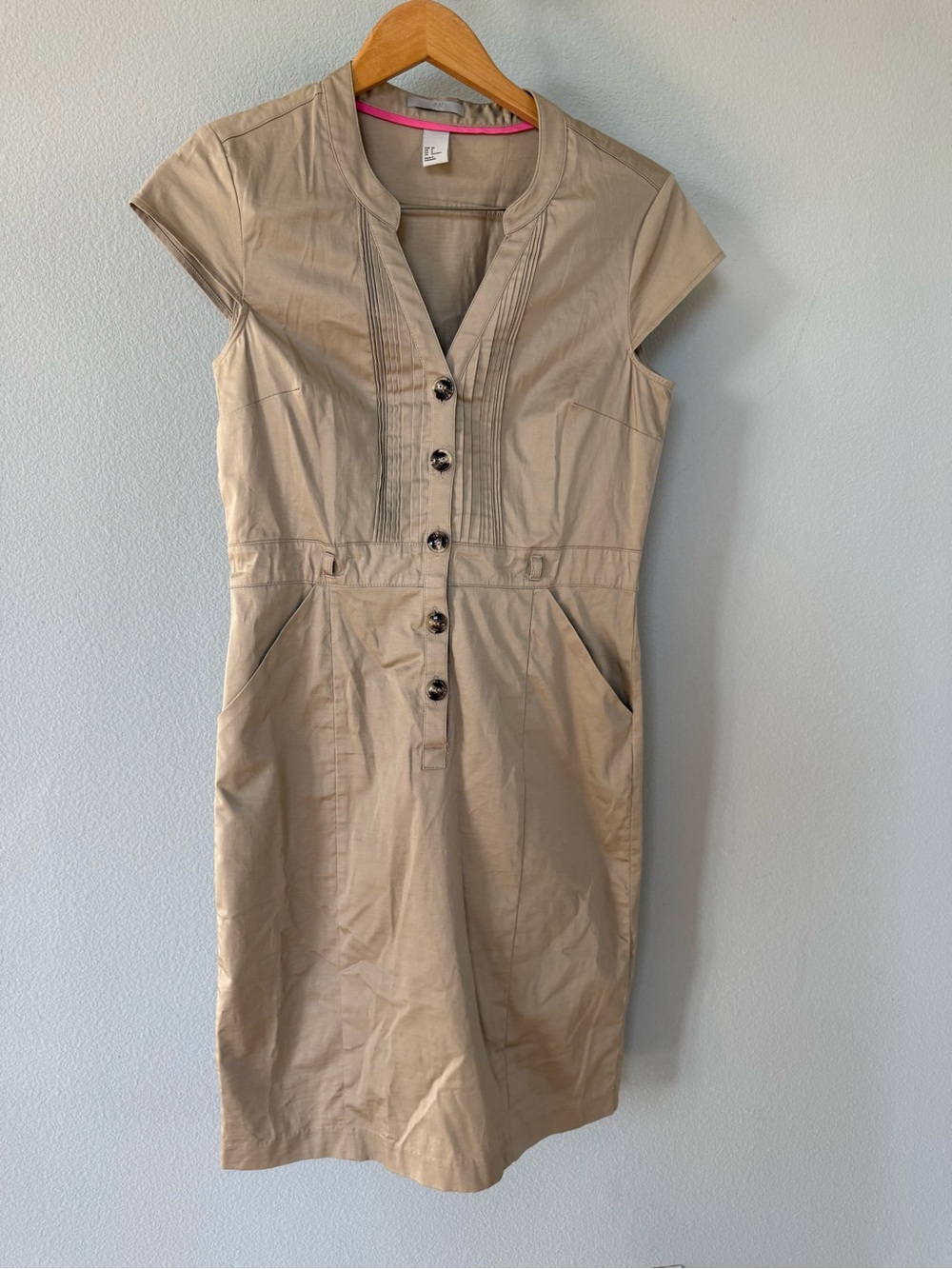 H&M Black Button Collar Dress • Size 8 • Cinch Waist • Midi • Belt Loops